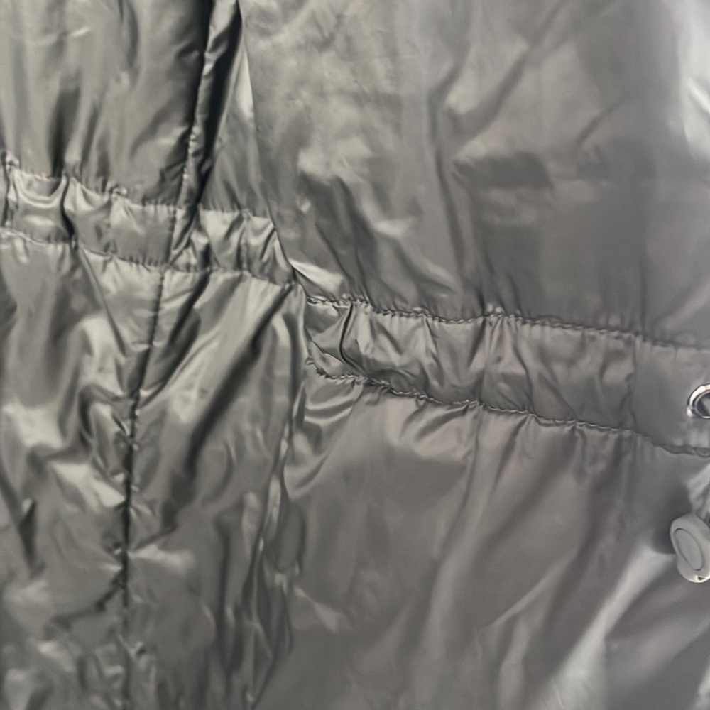 Athleta Small Summit Primaloft Shell Xs - image 8